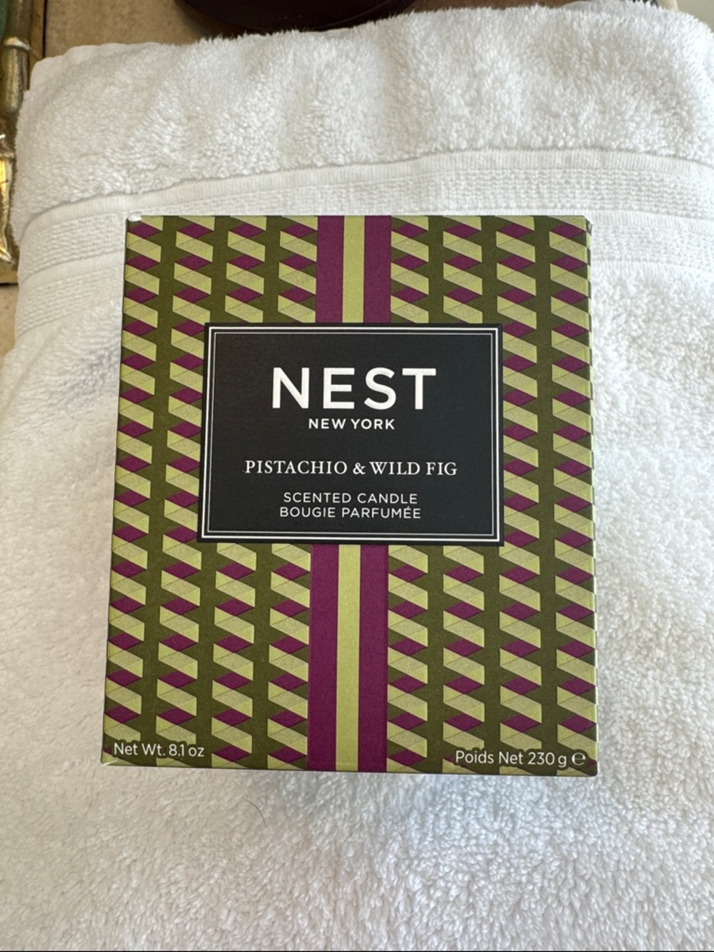 NEST New York Pistachio & Wild Fig Scented Candle - Green & Purple Box